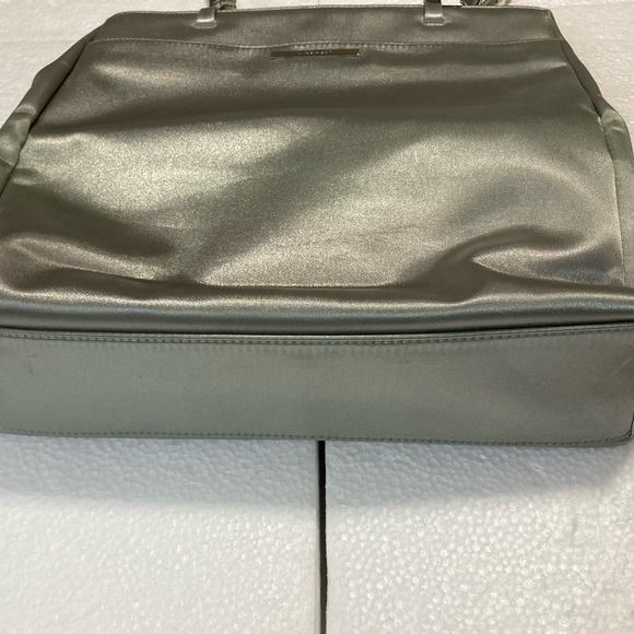 Nine West silver/gray purse - Picture 10 of 15